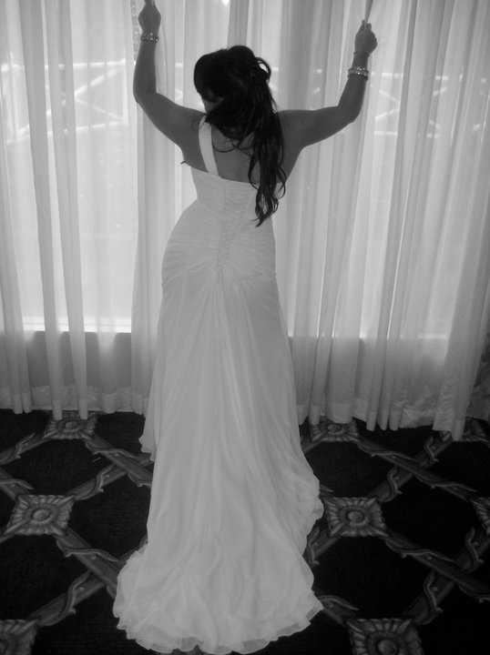 Some non-pro pics from my 10/24/10 wedding! :  wedding 102410 1 october 24 wedding recap Dress Behind