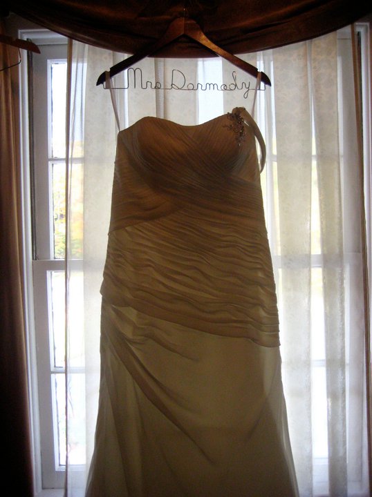 Some non-pro pics from my 10/24/10 wedding! :  wedding 102410 1 october 24 wedding recap Dresswedding