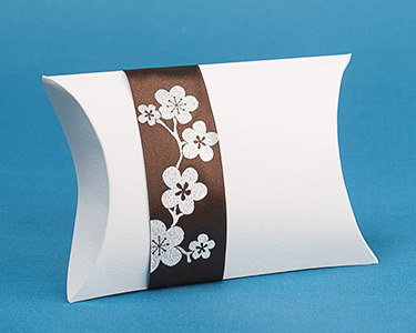 Can I send my invite with a ribbon around it through the mail? :  wedding Embossed Ribbon Favor Box