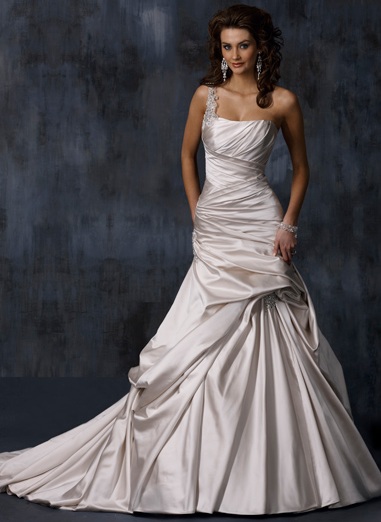 how much is Maggie Sottero Fiorella Dress?!!? :  wedding maggie sottero fiorella dress Fiorella