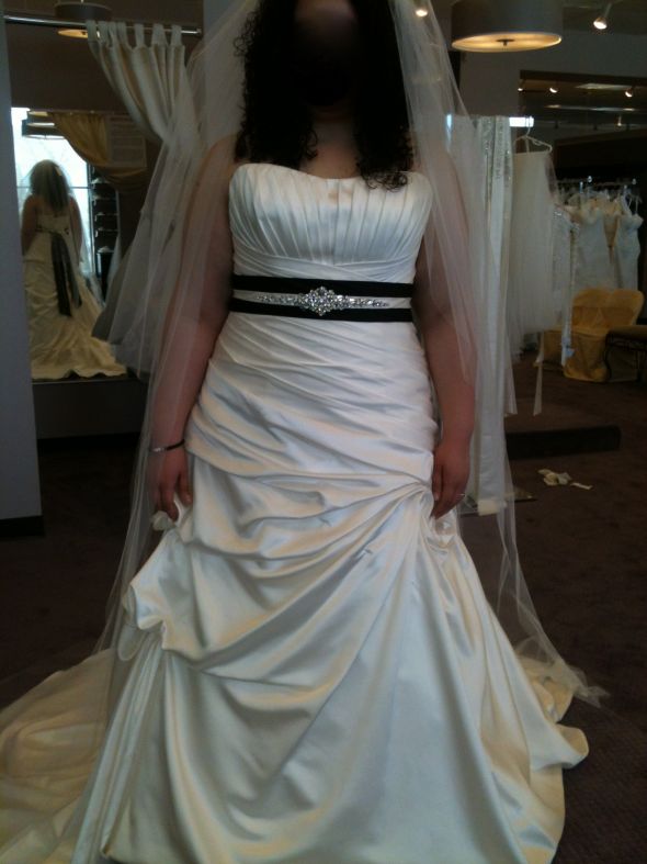 Julietta Mori Lee Wedding Dress with black sash wedding black ivory dress