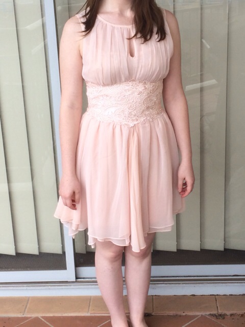 heels for light pink dress