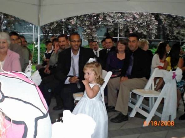 Show me your garden wedding! :  wedding wedding reception outdoors garden 232323232fp53832 Nu325 77 249 WSNRCG33854 4233336nu0mrj