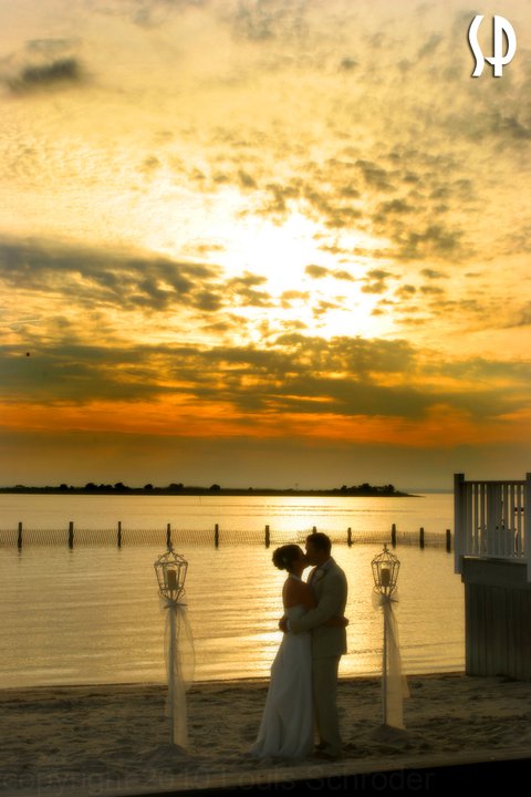 Outdoor ceremony: show me your focal point! :  wedding 32189 407789109352 343421139352 4226116 4585571 N