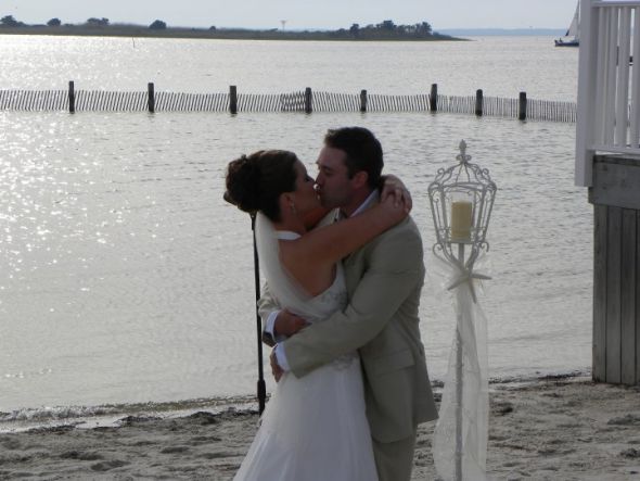 Show me your beach wedding dresses! :  wedding Blnickmarried