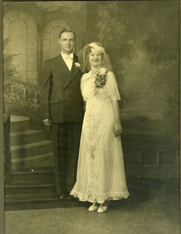 Pics of you in your mom's dress, or mom in her dress, or just the dress! : wedding Ed Toni Wedding 3