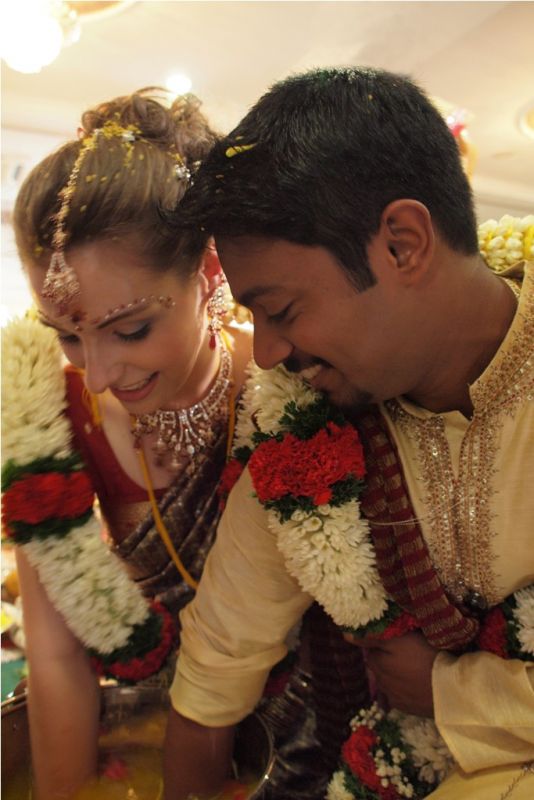 trying to renew this bord :) south asian brides where are you ??? :  wedding events saree ceremony Guru And Laura At Wedding