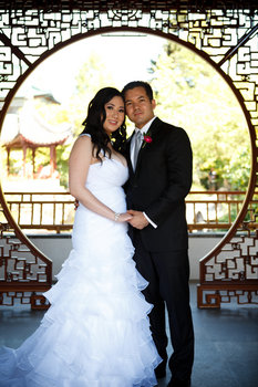 Vancouver Ladies - Let's see your dresses! : wedding 9bf64bd7e076c2a414e3a240e29a08d5 S