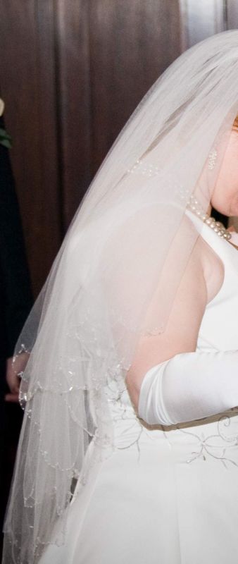 LGBTQ Brides:  Will you/did you wear a veil? :  wedding FIVeilSide21