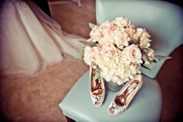 Rainbow's DIY Bouquet