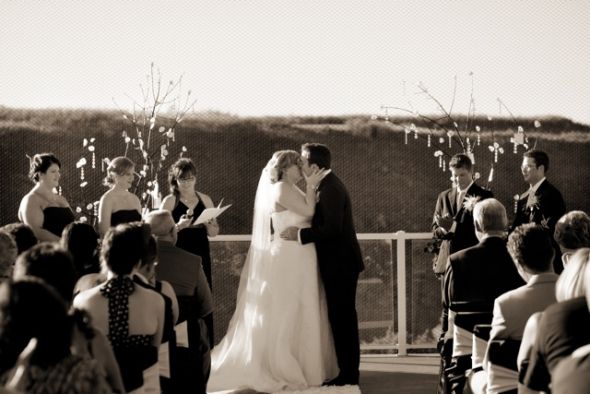 The Mini's Got Married! Full recap with plenty of pics! :  wedding Kiss