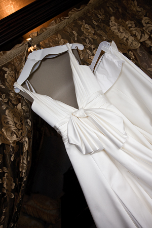 Show me your 'plain' dress with ZERO embellishments! :  wedding Hangingdressback