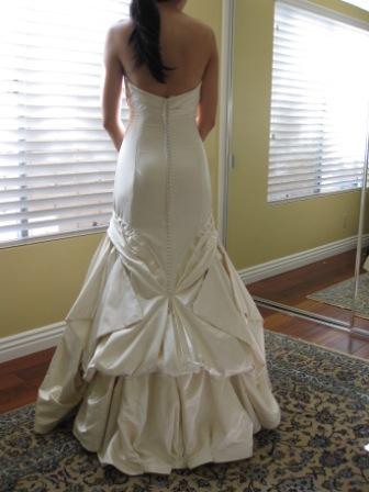 BUSTLES, BUSTLES, BUSTLES! :  wedding bustles IMG 1351compressed
