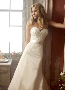 who's your favorite wedding gown designer? :  wedding Alvina