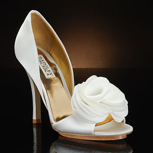 Which shoes do you prefer? : wedding Randall