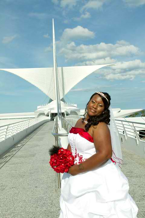 I'm finally giving you pro pics to look at......pic overload!! :  wedding 1.4