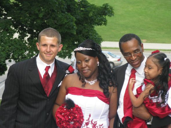 Okay so I got married on June 19th & I'm back with photos!! : wedding 42
