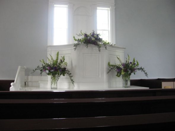 So many of us had purple!! :  wedding 37422 1403206851665 1577183692 944101 4908972 N