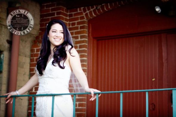 My Bridal Photos!! :  wedding 28442 390054678765 158005418765 3848619 4968790 N
