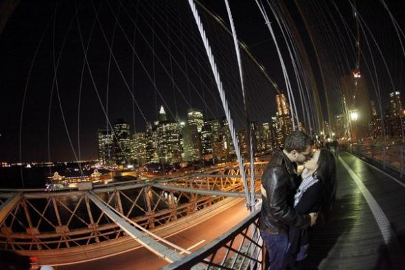 Brooklyn Bridge Romance