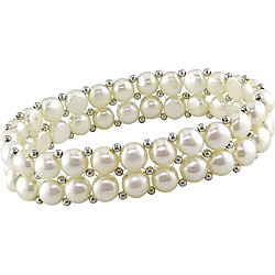 Bridesmaid Accessories...thoughts? :  wedding pearls bridesmaids jewelery Pearlbracelet