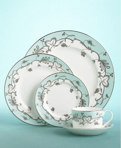 Show us your formal china, flatware, and stemware! « Weddingbee Boards