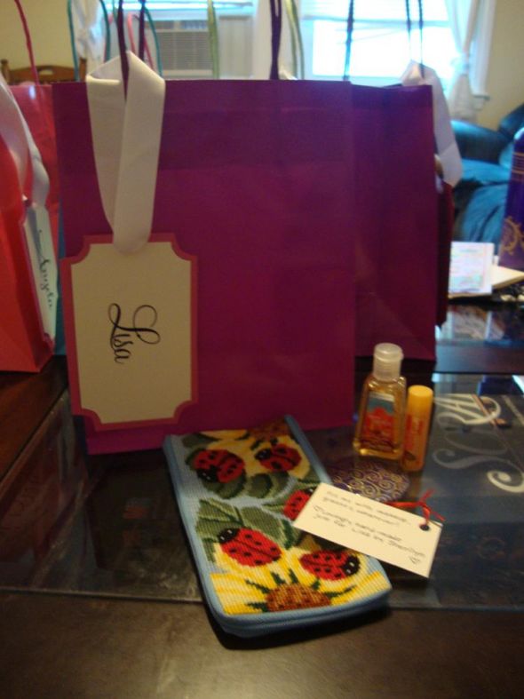 DIY bridesmaid gifts :  wedding BM Shower Gift
