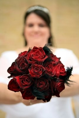Show us your feather (flower) bouquets! : wedding feather bouquets feather flowers Feather Bouquet