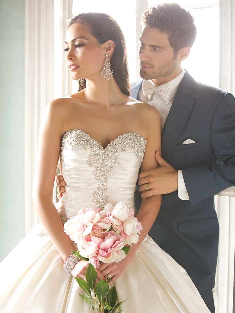 Floral Wedding Dresses: 39 Magical Looks + Faqs