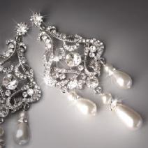 Show me your earrings?! :  wedding earrings accessories Earrings