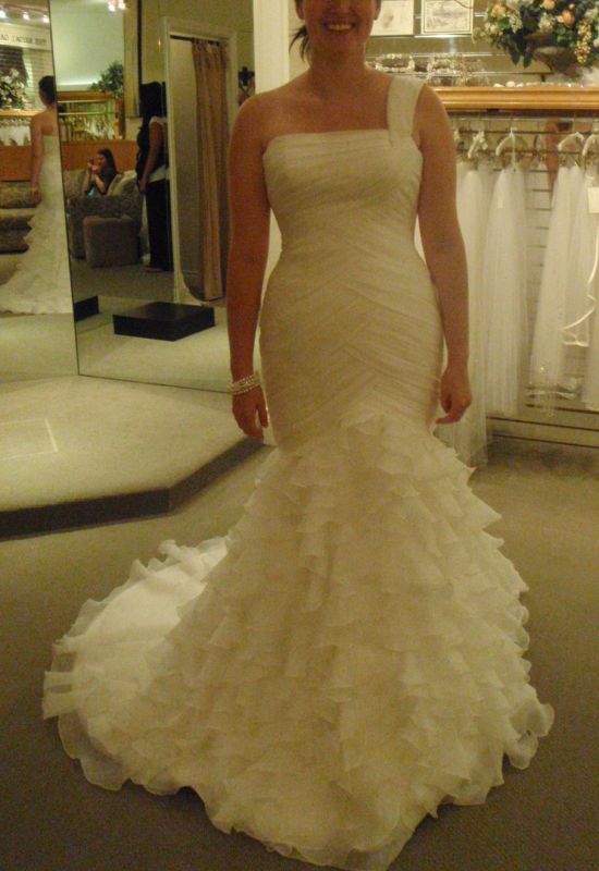 Pronovias Edimburgo