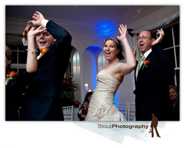 Pictures from our wedding! (Very pic heavy :-) :  wedding 12