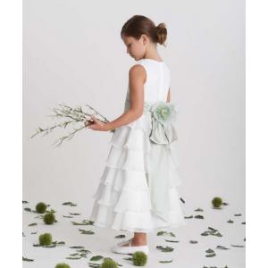 That's it, I'm going rogue. :  wedding Flower Girl Inspiration 1