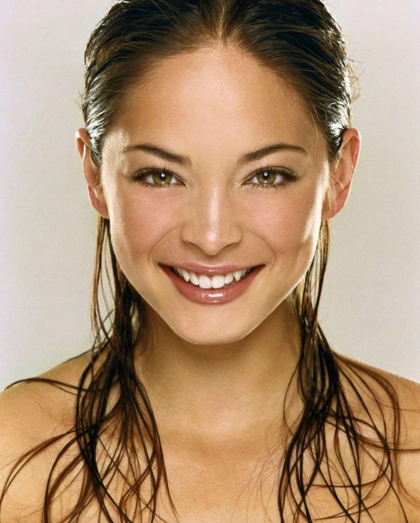 Do you have any celebrity girl-crushes? :  wedding Kristin Kreuk