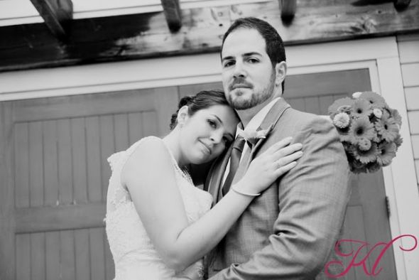 Finally, wedding pics! (and me revealing my identity) : wedding Wedding1