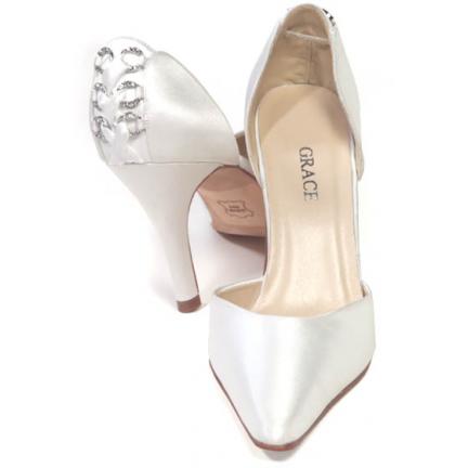Does this shoe work? : wedding Tessa