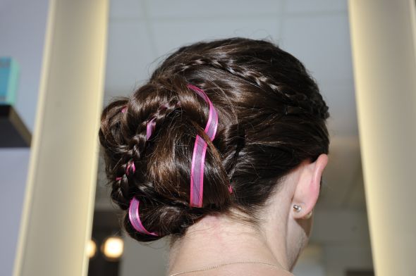My Rainy Wedding Day Recaps - Part 1 - Getting Ready :  wedding hair dress garter Erins Hair