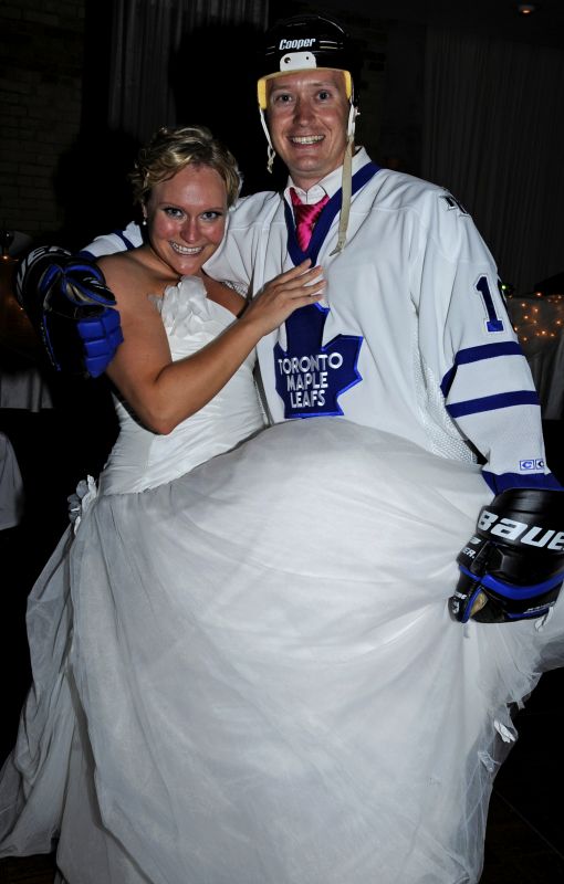 My Rainy Wedding Day Recaps - Part 5 - It's Time to Party :  wedding first dance father daughter dance 1 mother son dance cake cutting garter toss Garter Toss 3