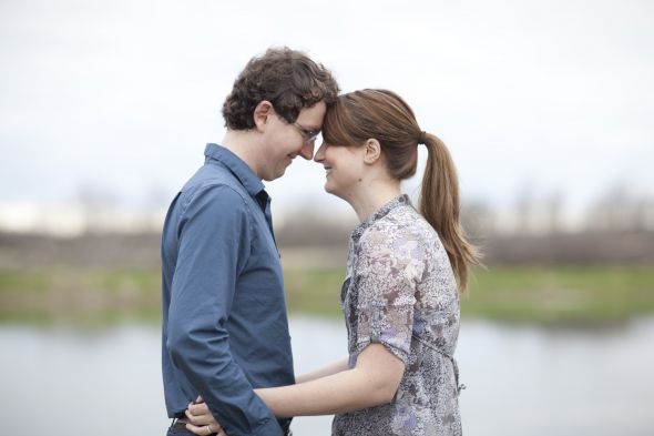 Post your engagement photo outfits (and session month/season) :  wedding SS17