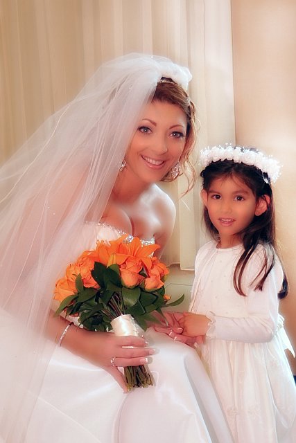Pro Pics - bride/flower girl photos :  wedding MiraMe