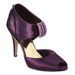 And the shoes I bought is..... :  wedding PG NWAREA DKPURSA PD
