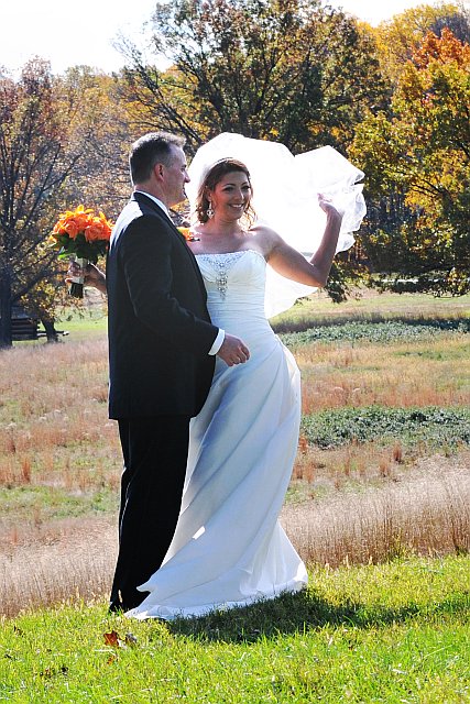 Pro Pics - Finally! Pic Heavy...and more to come! : wedding SassyBride