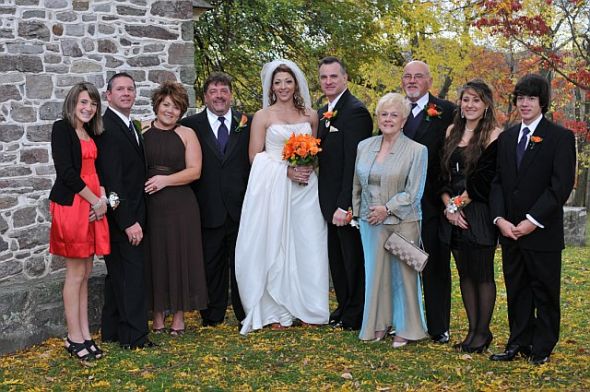 Pro Pics - Finally! Pic Heavy...and more to come! : wedding Todds Family