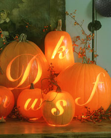 how to carve letters into pumpkin