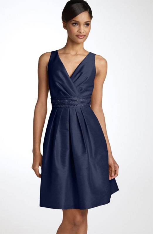 What are your MOB's/MOG's wearing? :  wedding Momdress