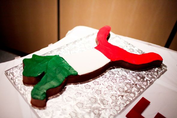 How much did your cake cost? (Also, pics?) :  wedding Grooms Cake
