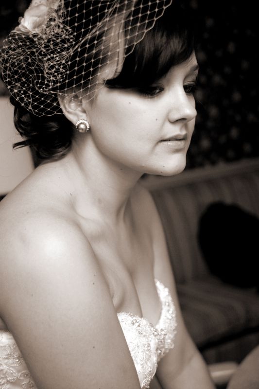 Some of our professional pics that make me feel even better :) Pic heavy! : wedding KNI 0272 PT