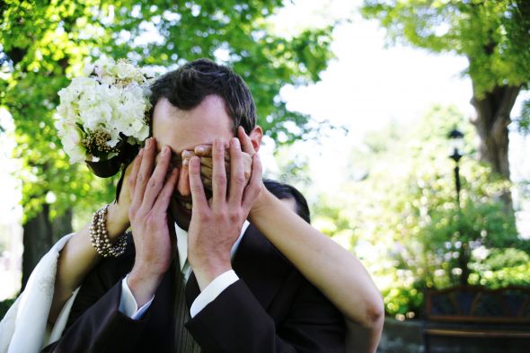 Some of our professional pics that make me feel even better :) Pic heavy! : wedding KNI 0355