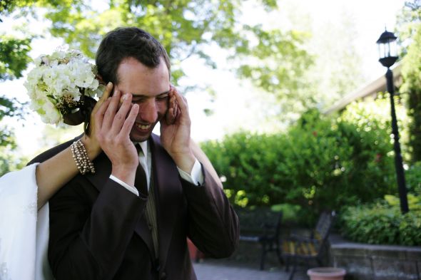 Some of our professional pics that make me feel even better :) Pic heavy! : wedding KNI 0357