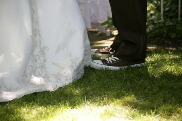 Some of our professional pics that make me feel even better :) Pic heavy! : wedding KNI 0715